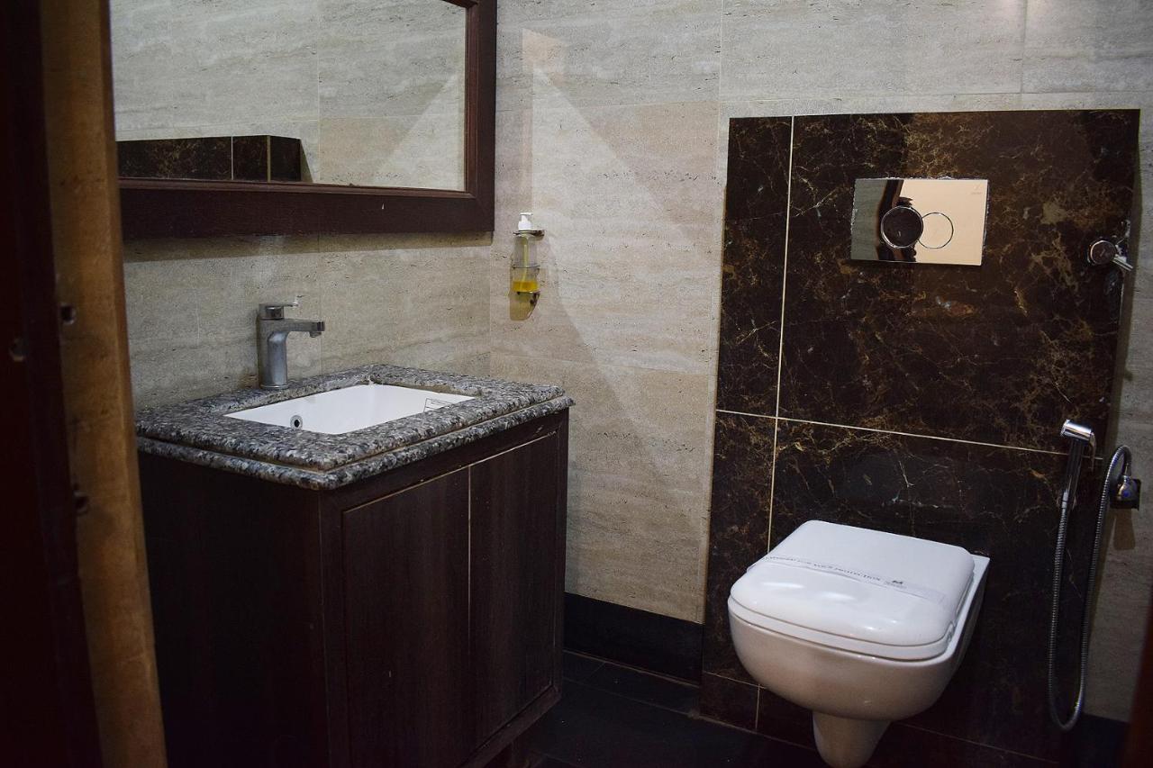 Hotel Grey Castle Харідвар Екстер'єр фото